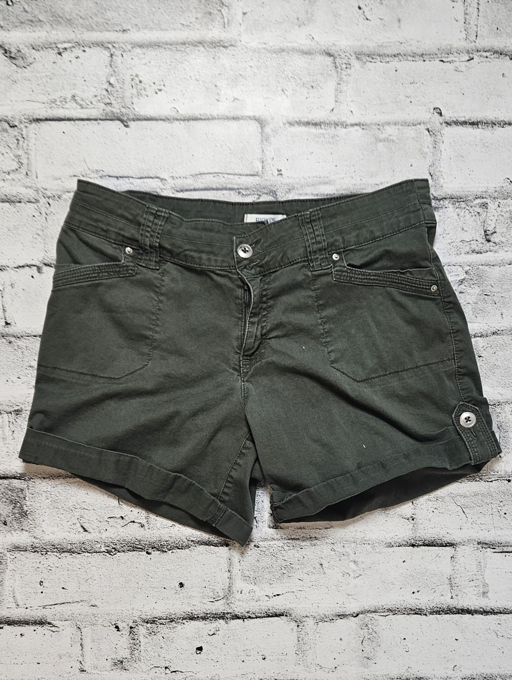 Rickis Olive Green Cargo Shorts Rolled Hem Utility Style Size 8